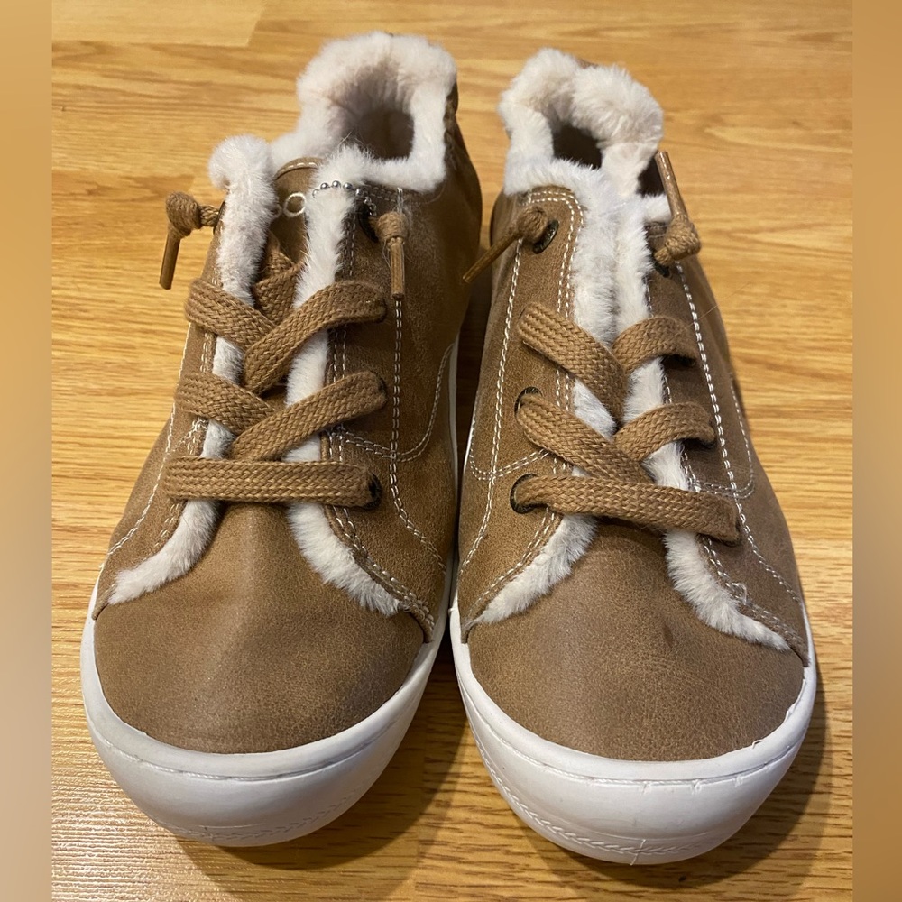 Bob’s Memory Foam Shoes